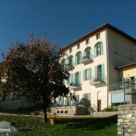Residence Celeste Mezzegra Exteriér fotografie